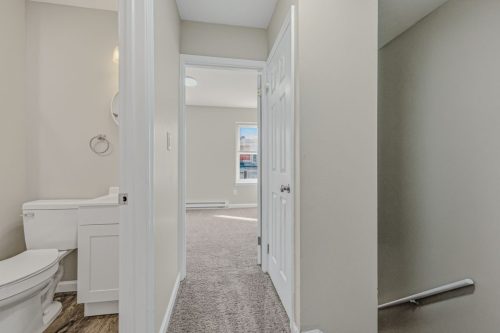 16-web-or-mls-939-E-17th-St-Wilmington-DE-19802-17